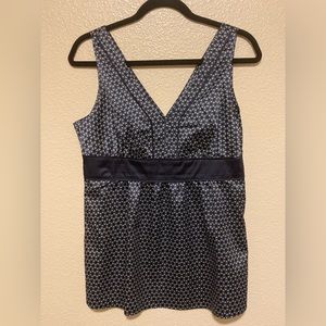 NEW YORK & COMPANY - Silk Blouse Sleeveless - V-Neck Blouse